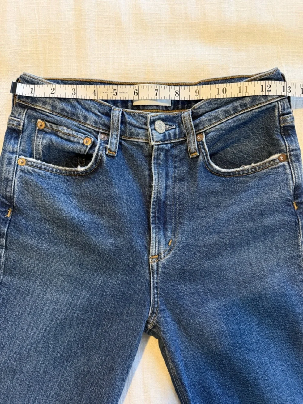 Agolde Merrel Mid Rise Straight Leg Stretch Denim Jeans In Medium Denim